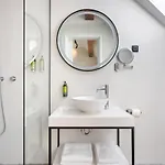 Hotel Bloom 3*