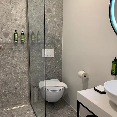Bloom Hotel